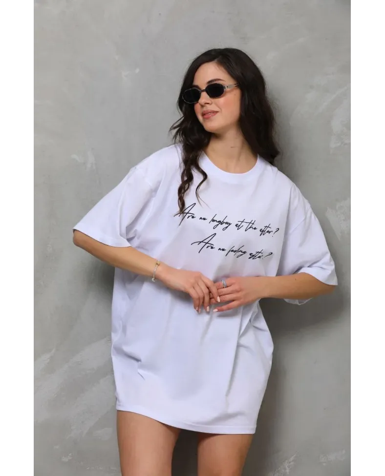 kadın Bisiklet Yaka Baskılı Oversize T-Shirt - Beyaz