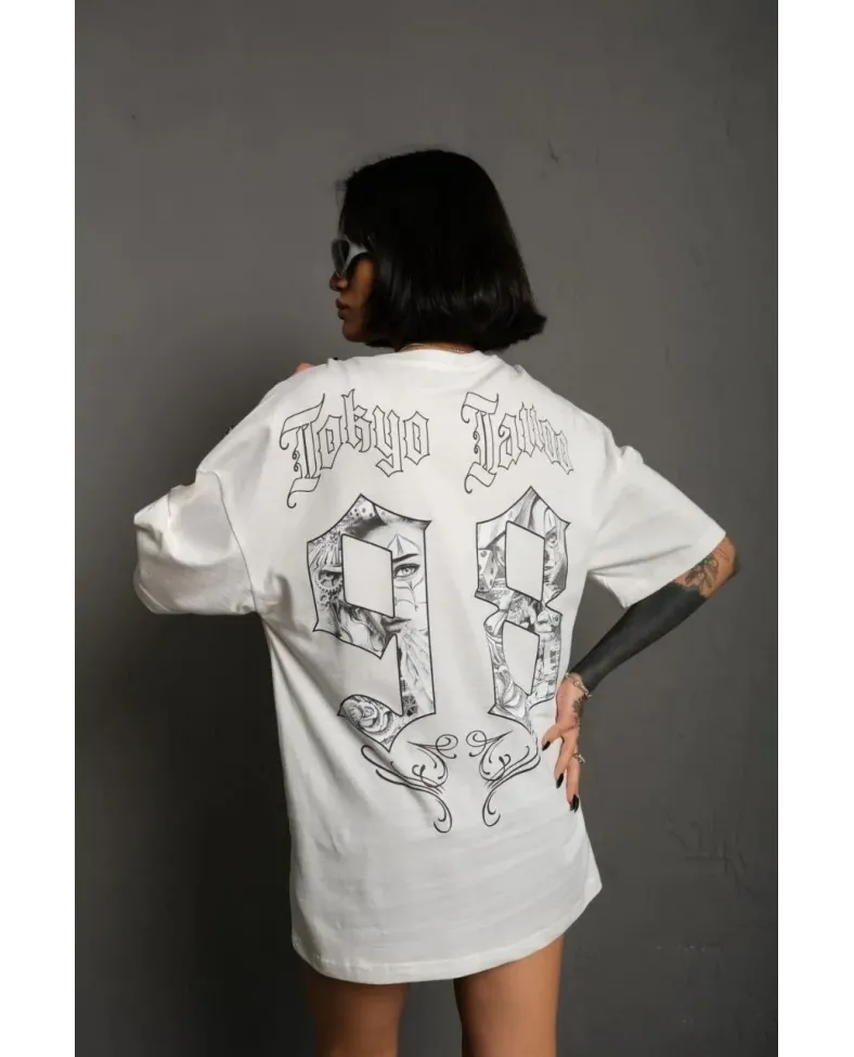 kadın Bisiklet Yaka Baskılı Oversize T-Shirt - Beyaz