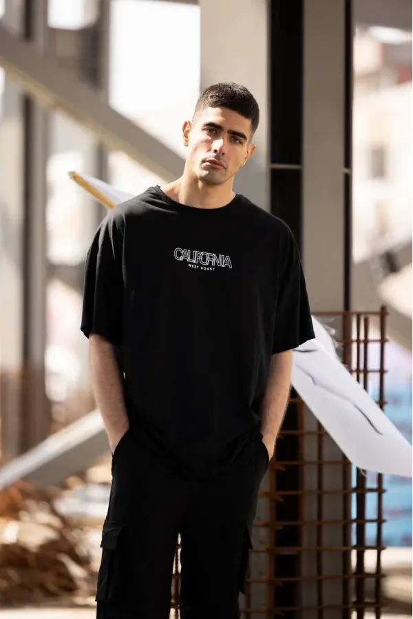 Erkek Baskılı T-Shirt Kısa Kol Bisiklet Yaka Regular Fit Rahat Kalıp Günlük Tişört - Siyah