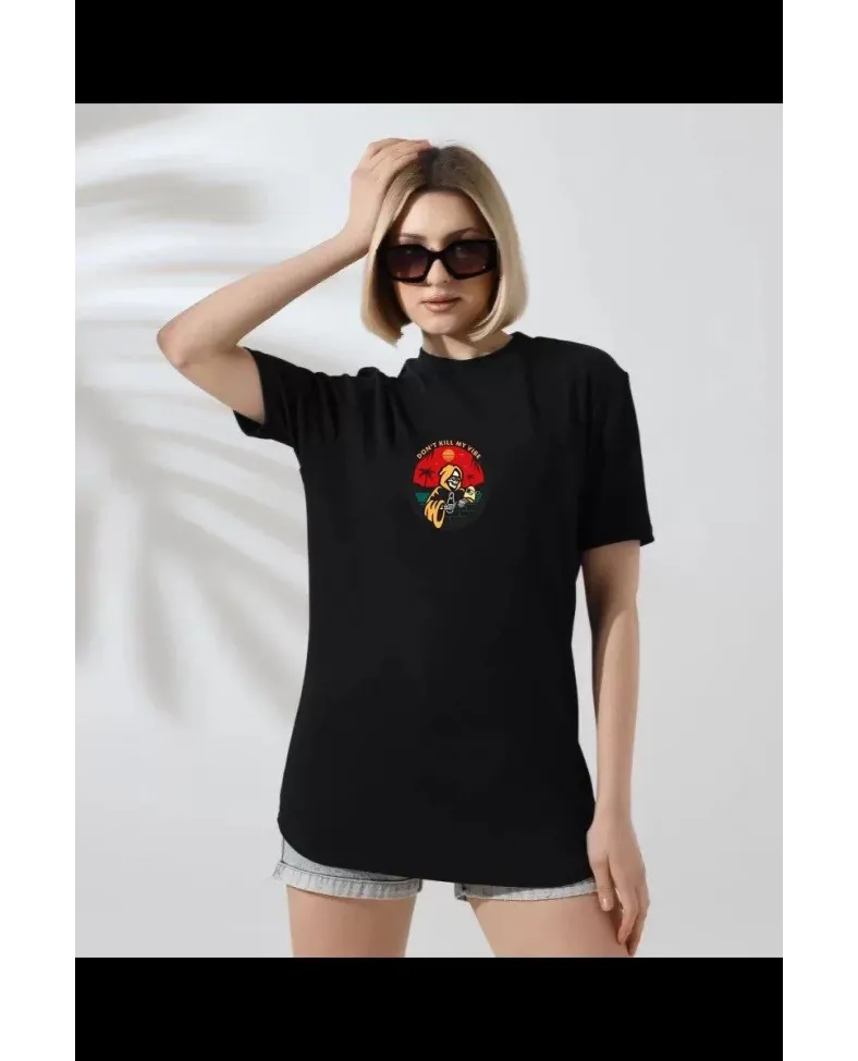 Kadın Bisiklet Yaka Baskılı T-Shirt - Siyah