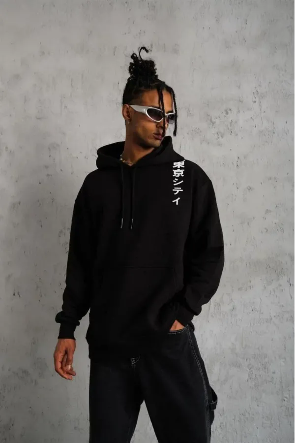 ERKEK Kapşonlu Uzun Kol Baskılı Sweetshirt - Siyah