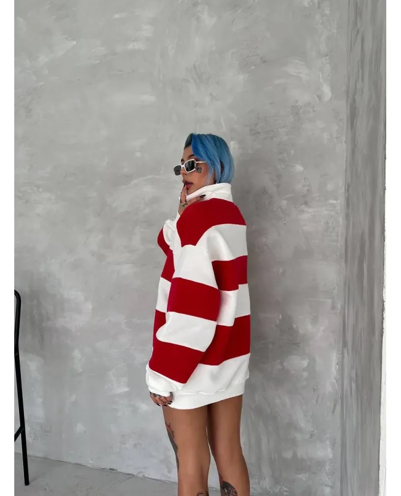 Kadın Üç İplik Parçalı Yakalı SweatShirt - Kırmızı