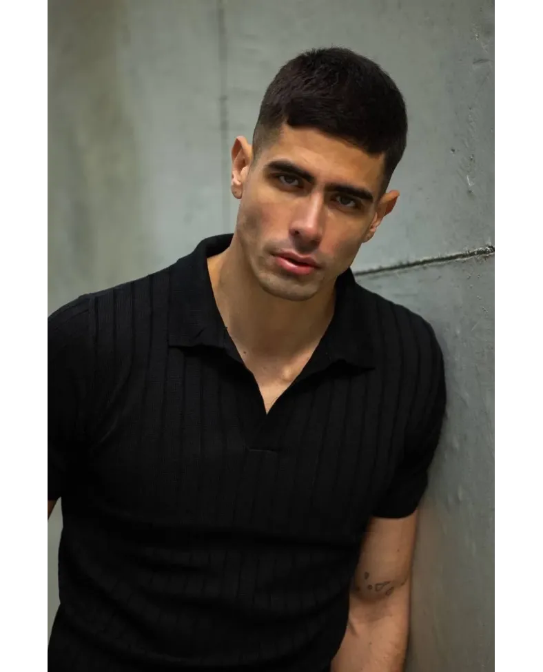 Erkek  V Yakalı Triko T-Shirt - Siyah