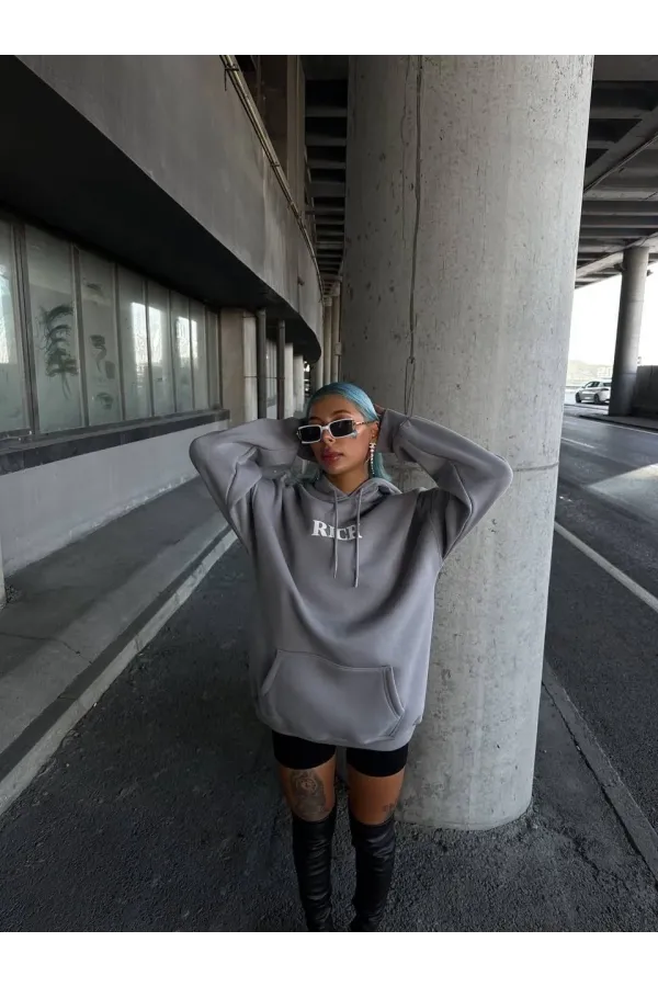 Uzun Kol Kapüşonlu Göğüs Baskılı SweatShirt - Gri