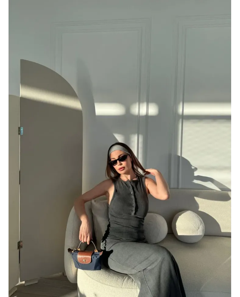 Yırtmaç Detaylı Kolsuz Düğmeli Yıkamalı Uzun Elbise - Antrasit