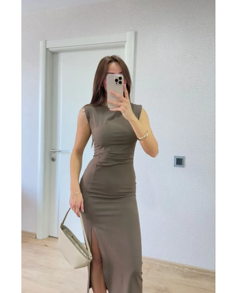 Yırtmaç Detaylı Sırtlı Kapalı Yandan Derin Yırtmaç Detaylı Kolsuz Elbise - Antrasit