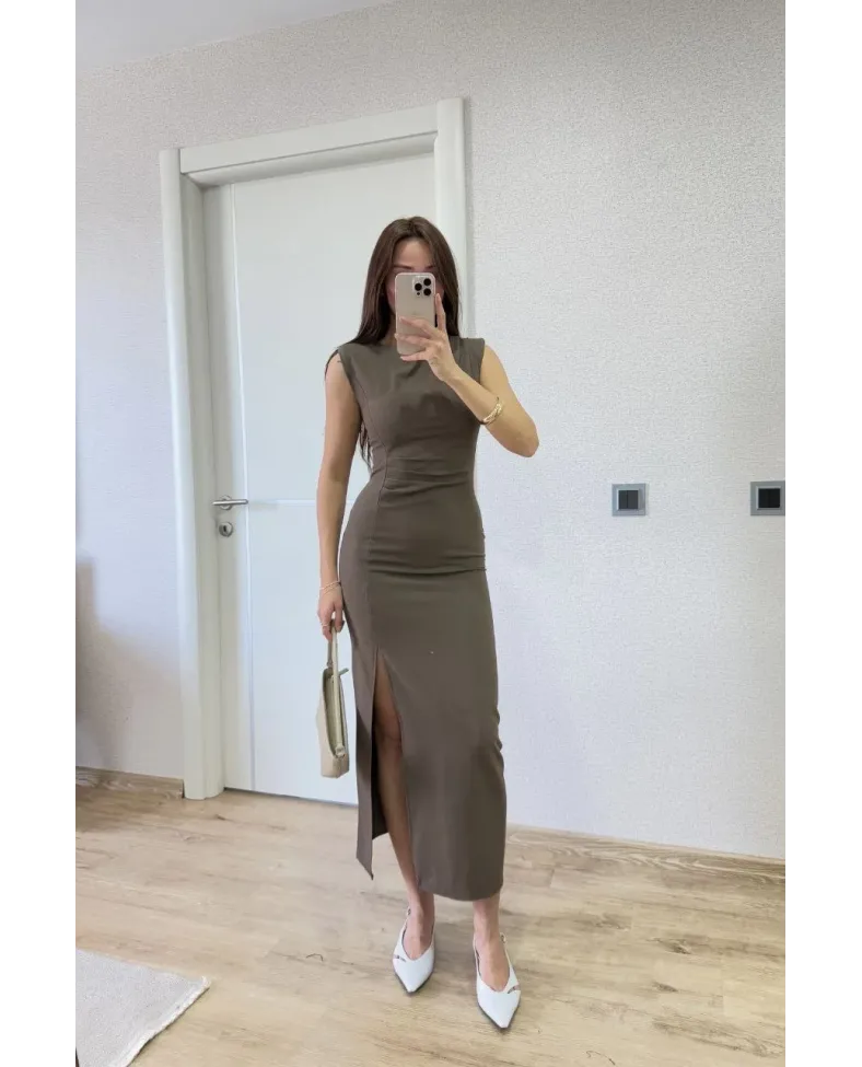 Yırtmaç Detaylı Sırtlı Kapalı Yandan Derin Yırtmaç Detaylı Kolsuz Elbise - Antrasit