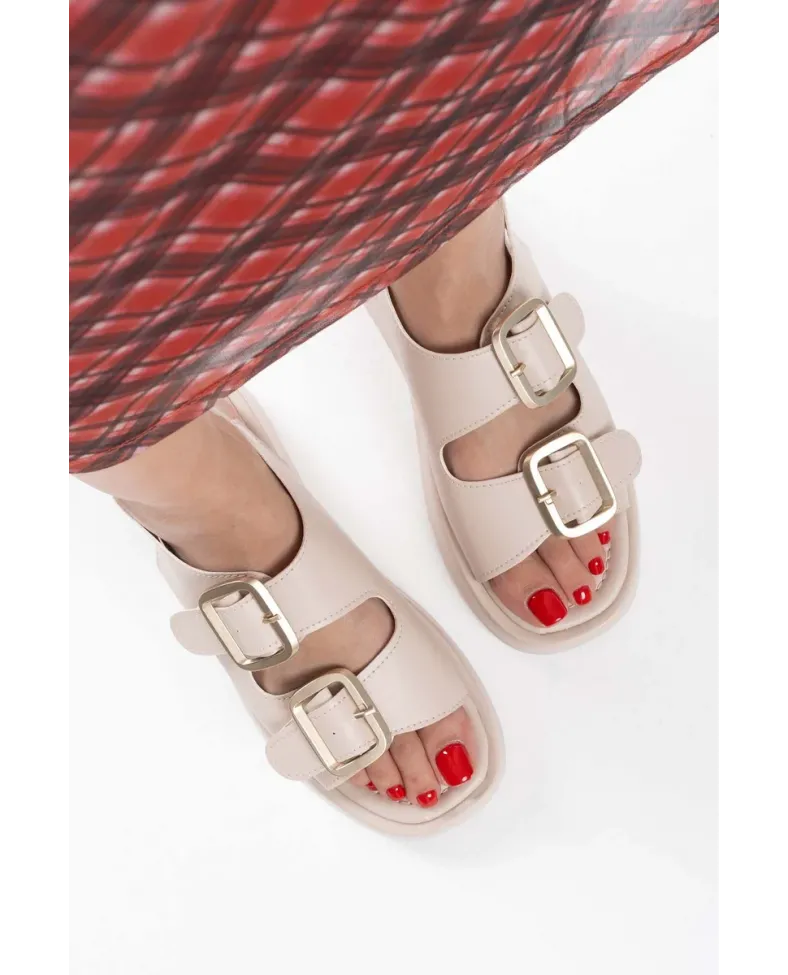 Bej Cilt Kadın Sandalet TR17MY02C