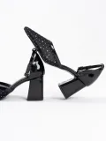 Siyah Tekstil Kumaş Taşlı Kadın Topuklu Ayakkabı TR08MS18A