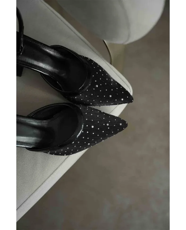 Siyah Tekstil Kumaş Taşlı Kadın Topuklu Ayakkabı TR08MS18A