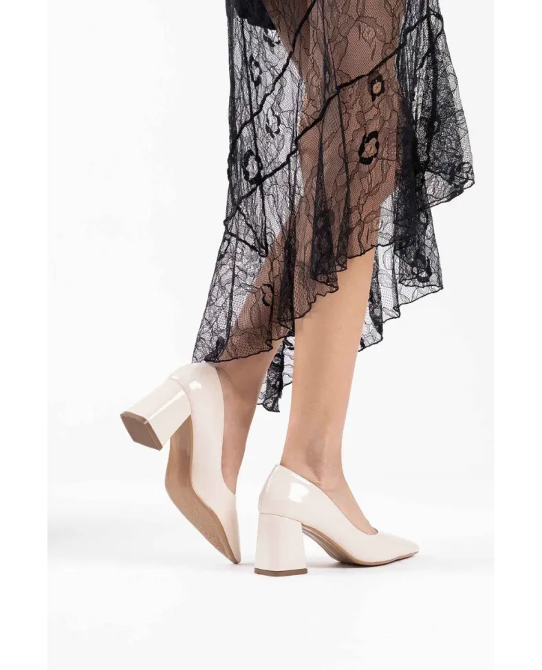 Bej Rugan Kadın Topuklu Ayakkabı TR08MS16E