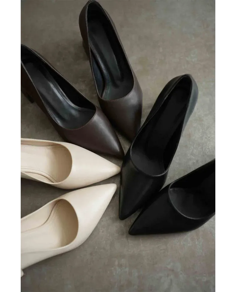 Siyah Cilt Kadın Topuklu Ayakkabı TR08MS16A