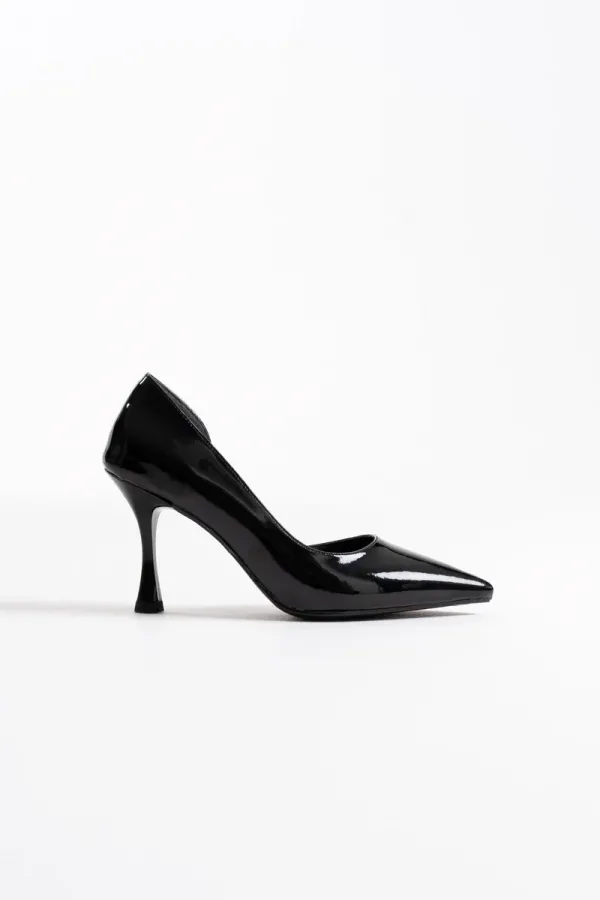 Kadın Siyah Rugan Topuklu Ayakkabı TR08MS45L