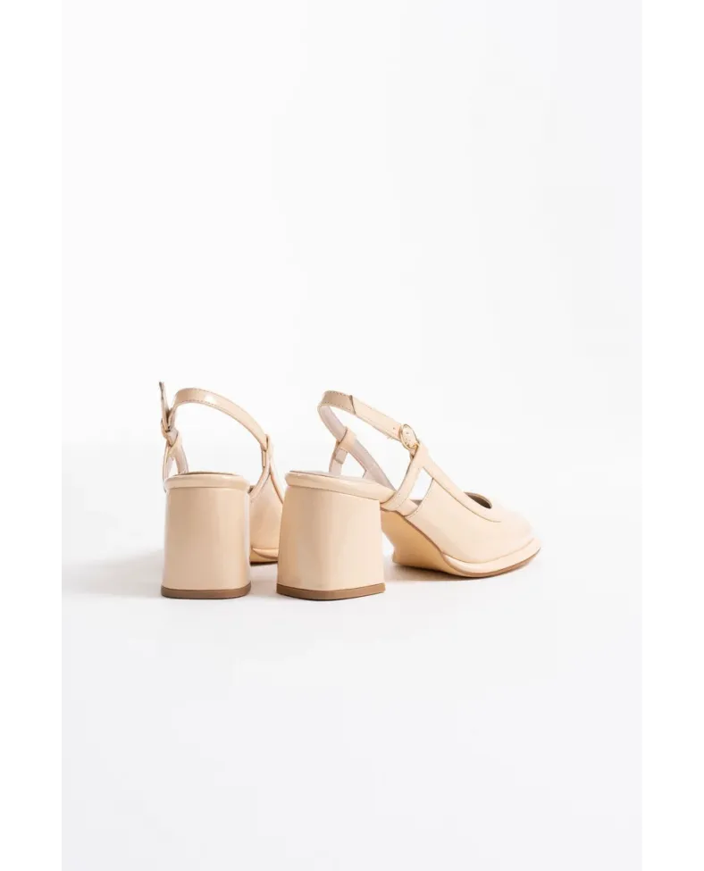 Açık Sarı Rugan Kadın Topuklu Ayakkabı TR18MS17B