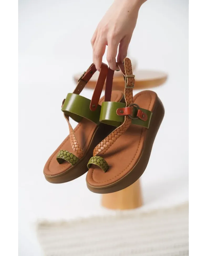 Çok Renkli Hakiki Deri Sandalet TR31MY64E