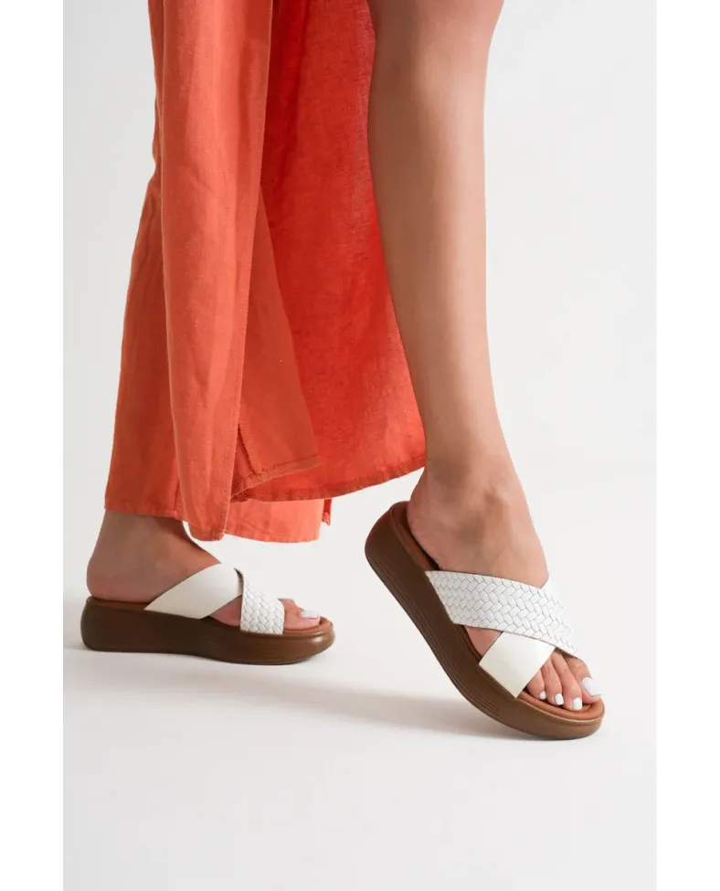 Beyaz Hakiki Deri Terlik TR31MY53M