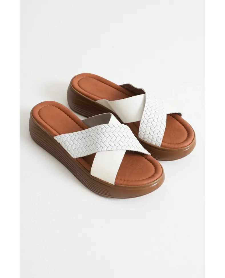 Beyaz Hakiki Deri Terlik TR31MY53M