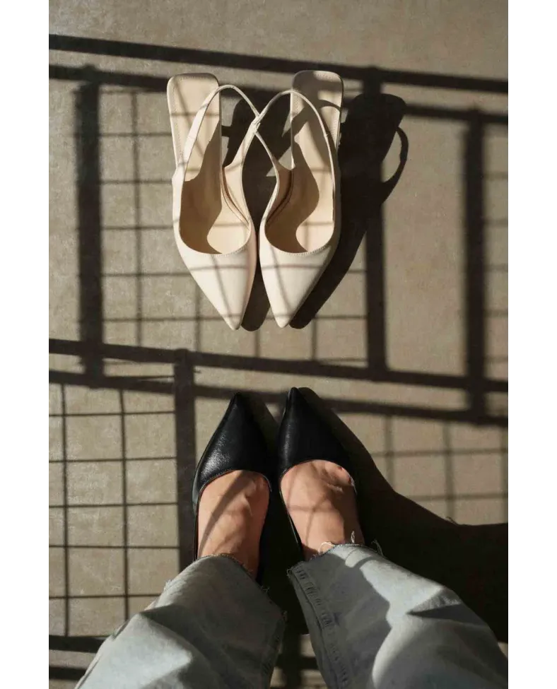 Kadın Bej Saten Topuklu Ayakkabı TR08MS08B