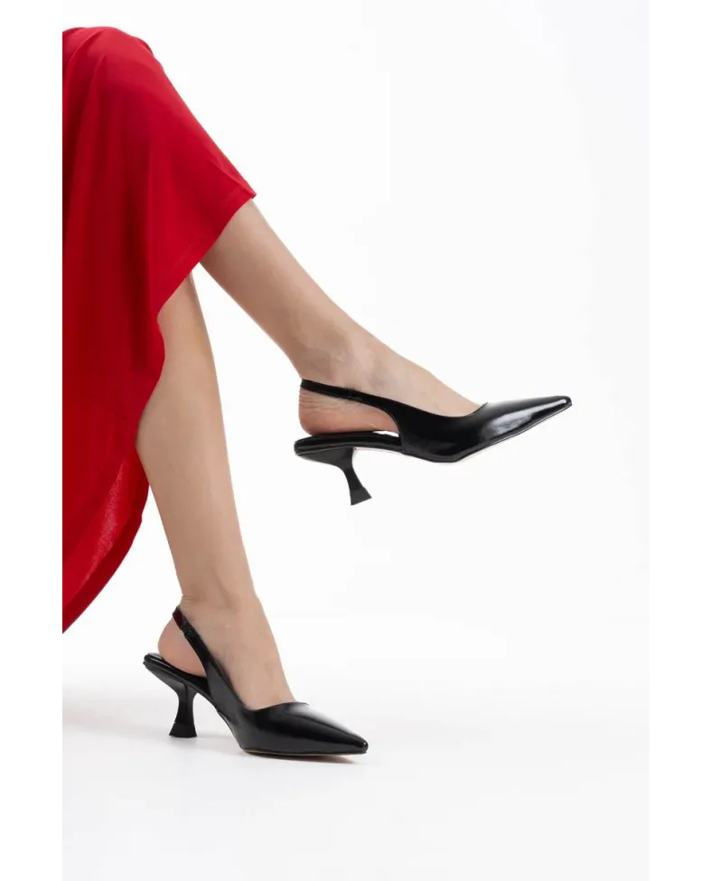 Kadın Siyah Kırışık Rugan Topuklu Ayakkabı TR08MS08C