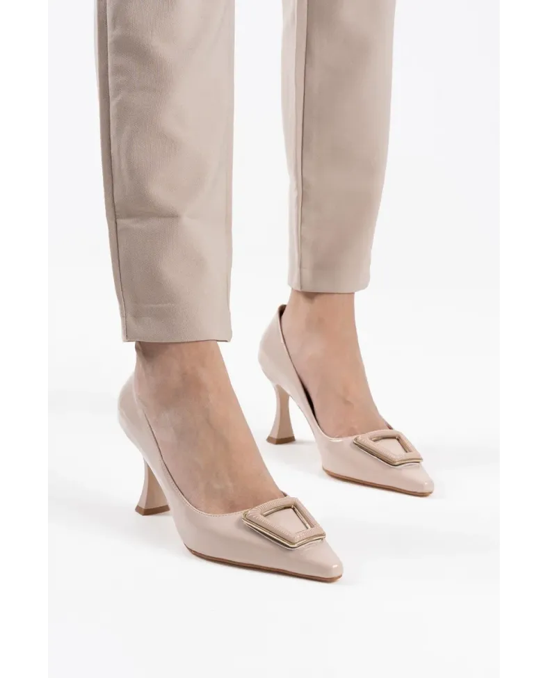 Kadın Bej Rugan Ayakkabı TR08MS09B