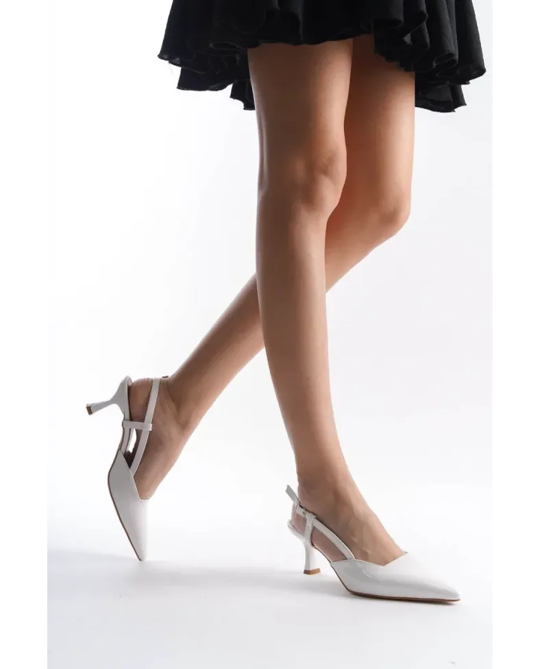 Kadın Beyaz Rugan Topuklu Ayakkabı TR08MS20B