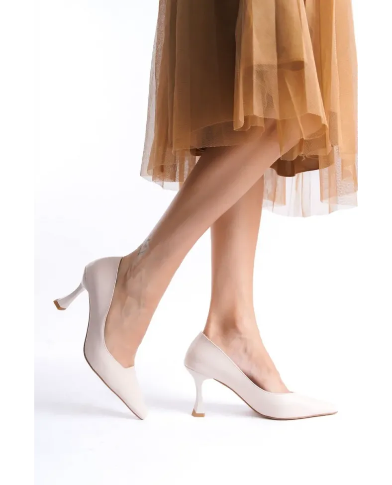 Kadın Mat Bej Stiletto TR08MS27J