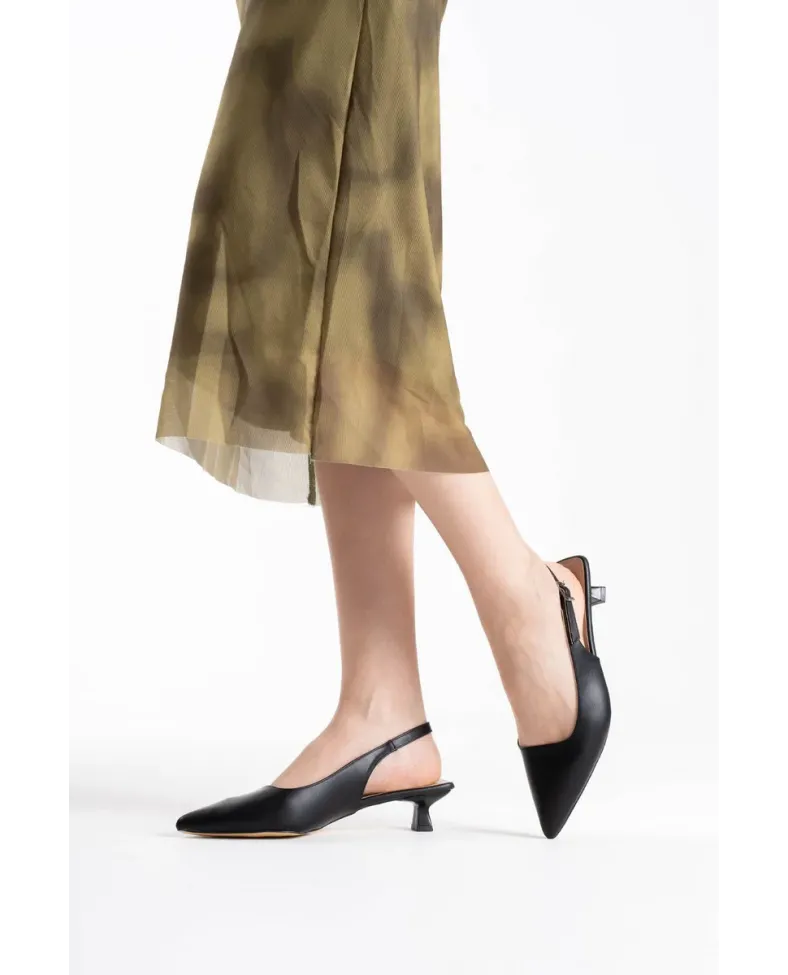 Siyah Cilt Kadın Ayakkabı TR16MS03A