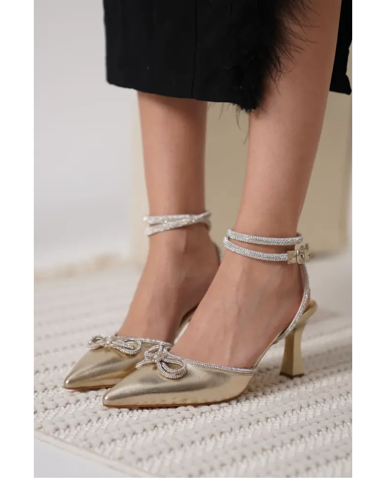 Kadın Altın Taşlı Topuklu Ayakkabı TR12MS05C