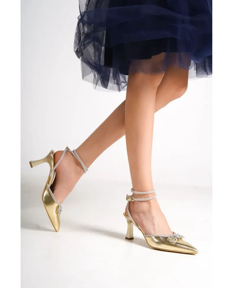 Kadın Altın Taşlı Topuklu Ayakkabı TR12MS05C