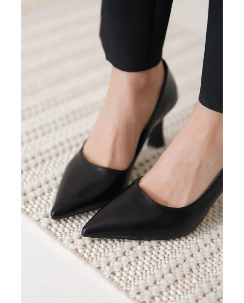 Kadın Siyah Stiletto TR12MS06A