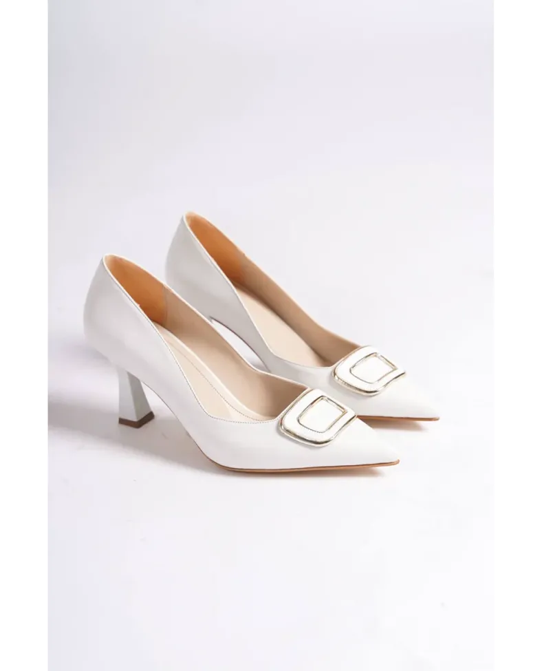 Kadın Beyaz Topuklu Ayakkabı TR12MS07B