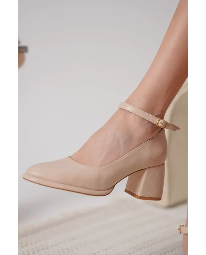 Kadın Mat Nude Topuklu Ayakkabı TR18MS06B