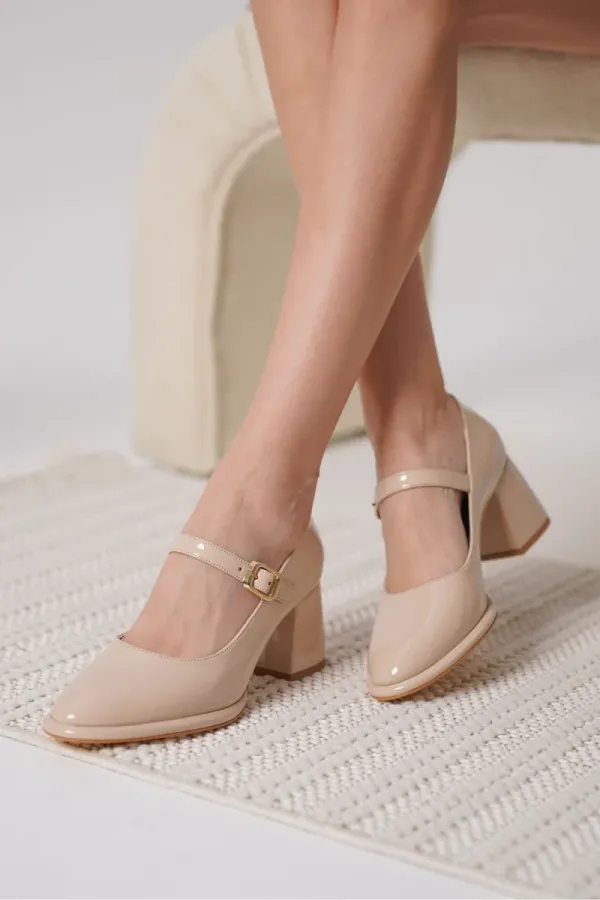 Nude Rugan Kadın Topuklu Ayakkabı TR18MS08B