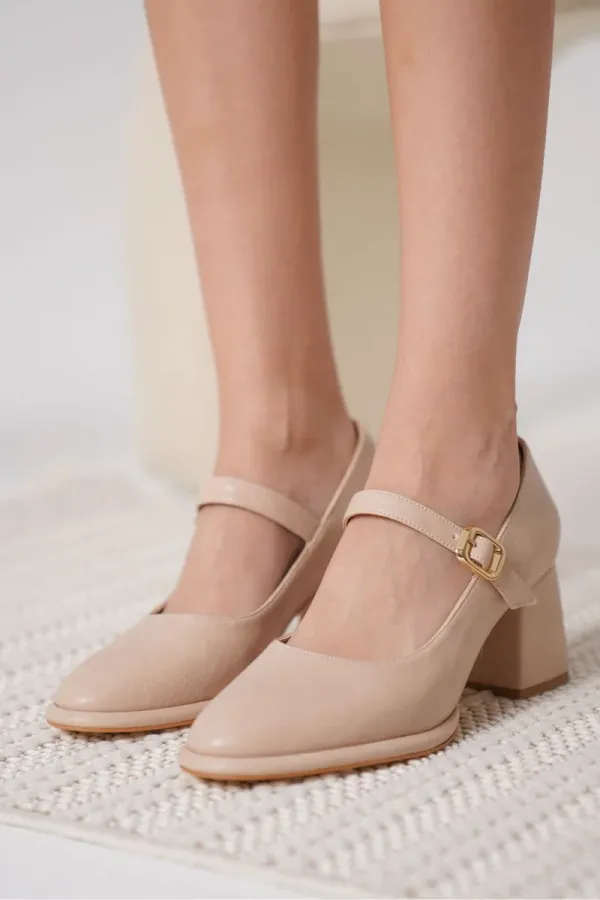 Nude Cilt Kadın Topuklu Ayakkabı TR18MS08D