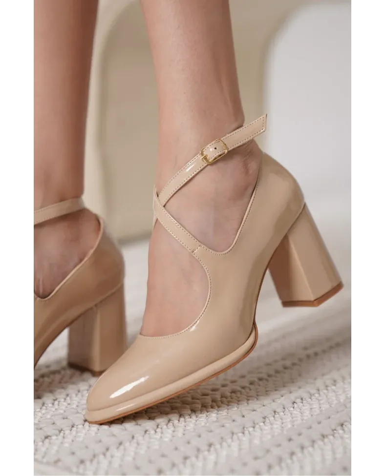 Nude Rugan Kadın Topuklu Ayakkabı TR18MS09B