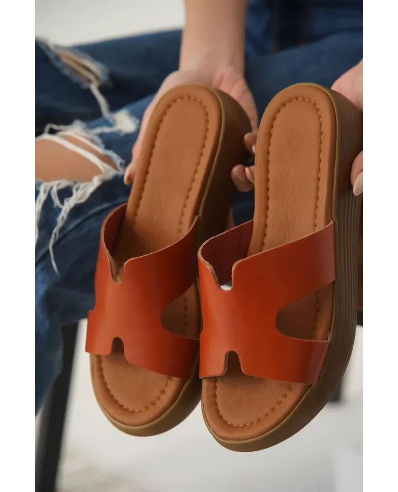 Kiremit Hakiki Deri Terlik TR31MY54F