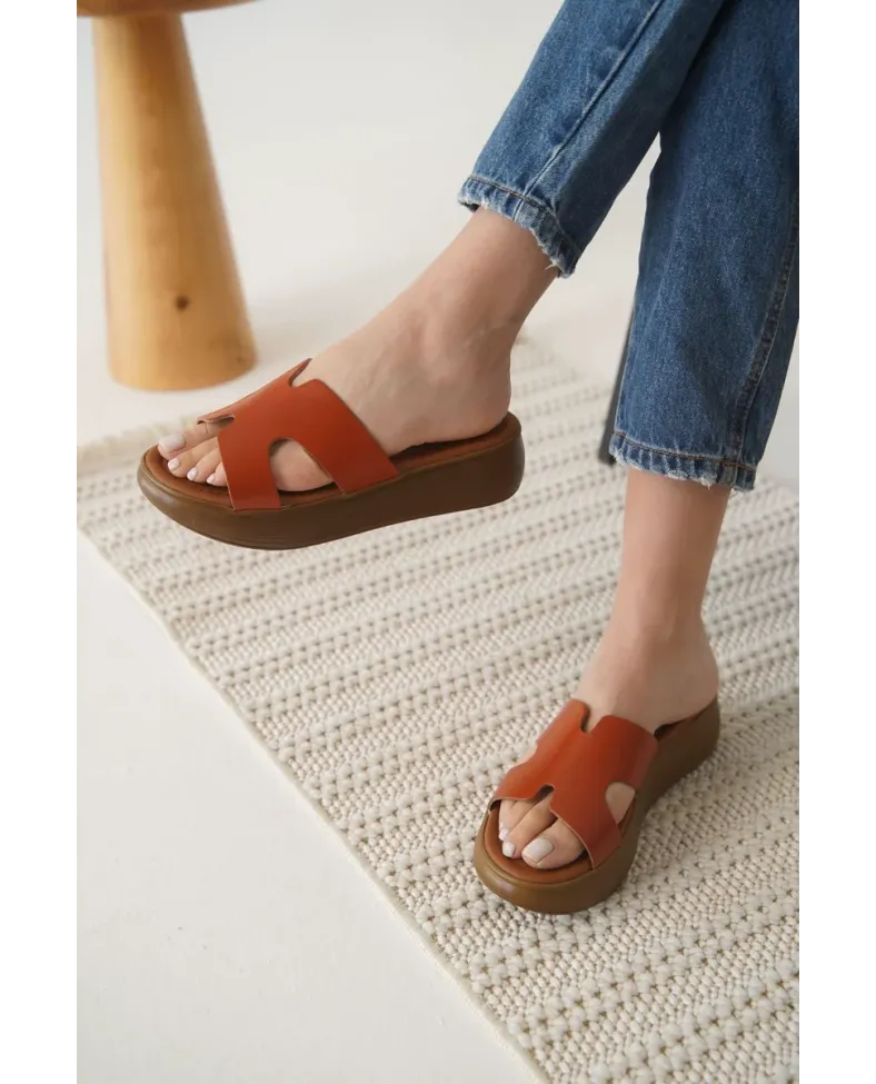 Kiremit Hakiki Deri Terlik TR31MY54F