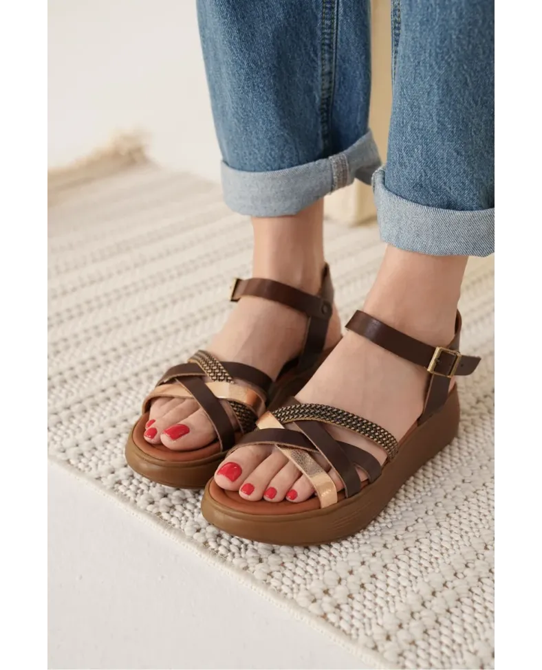 Acı Kahve Altın Detaylı Hakiki Deri Sandalet TR31MY55E