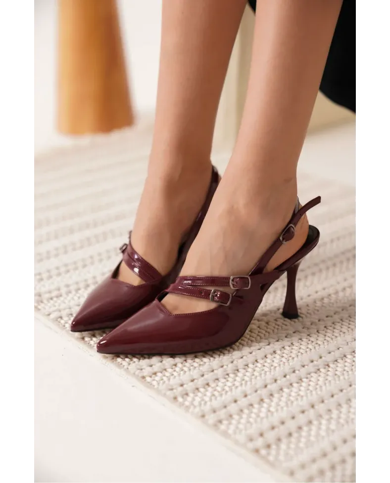 Kadın Bordo Rugan Topuklu Ayakkabı TR08MS39D