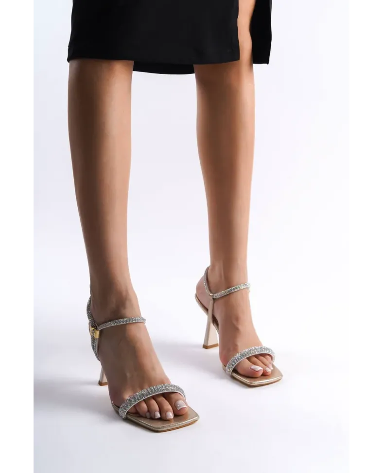 Altın Taşlı Kadın Topuklu Sandalet TR29MY03B