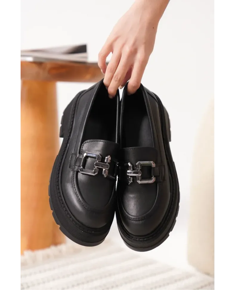 Cilt Siyah Kadın Loafer TR17MS01D
