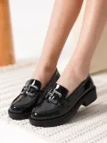 Kadın Rugan Siyah Gümüş Tokalı Loafer TR17MS02B
