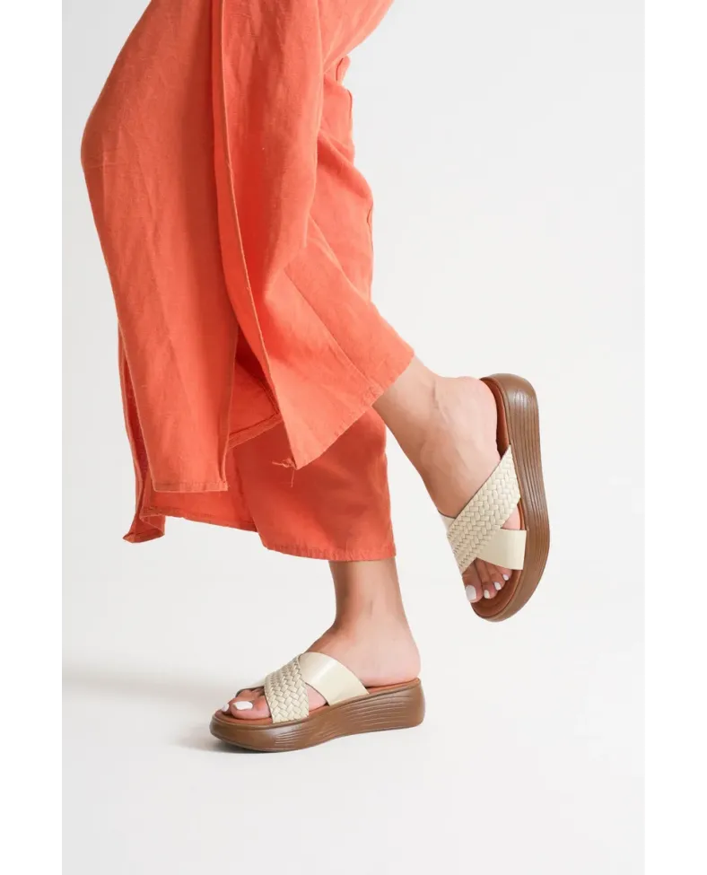 Bej Hakiki Deri Terlik TR31MY53H