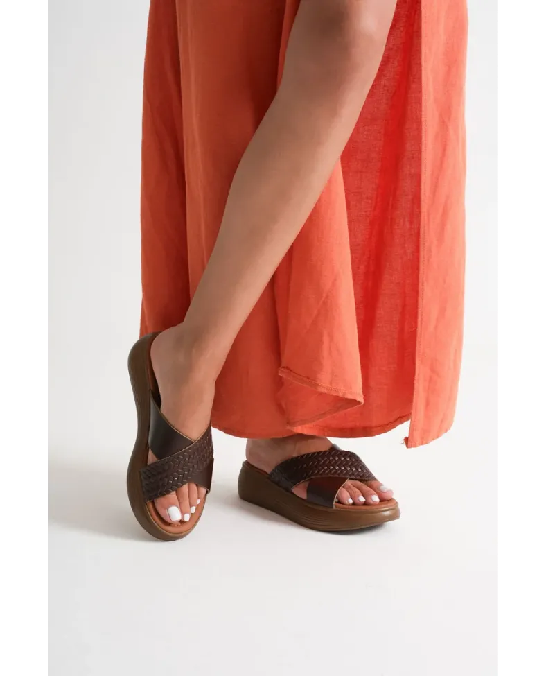 Acı Kahve Örgü Desenli Hakiki Deri Terlik TR31MY53K