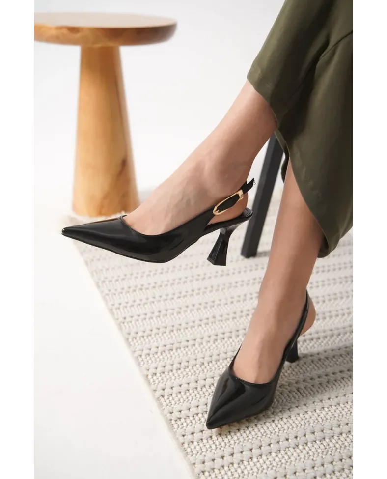 Kadın Siyah Rugan Topuklu Ayakkabı TR20MS01A