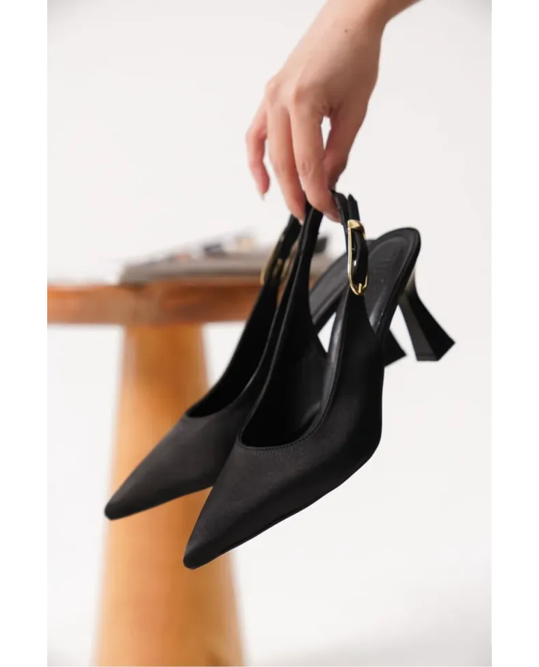 Kadın Siyah Saten Topuklu Ayakkabı TR20MS01F