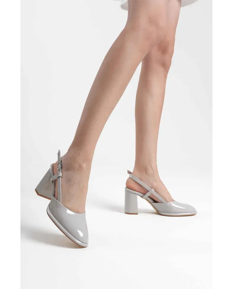 Gri Rugan Kadın Topuklu Ayakkabı TR18MS18D