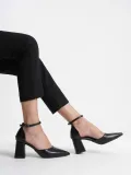 Siyah Cilt Kadın Topuklu Ayakkabı TR08MS11D