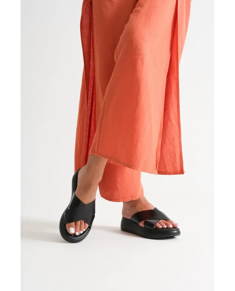 Siyah Hakiki Deri Terlik TR31MY53A