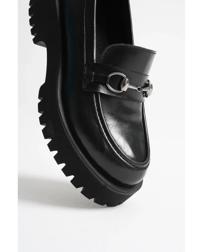 Toka Detaylı Siyah Günlük Loafer Ayakkabı TR10MS04A